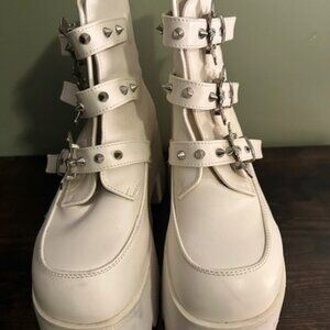 Demonia Platform goth/emo boots